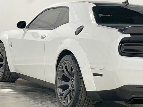 Used 2020 Dodge Challenger SRT Hellcat image 33