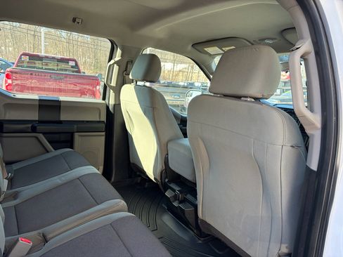 Used 2016 Ford F150 XL w/ Equipment Group 101A Mid image 41