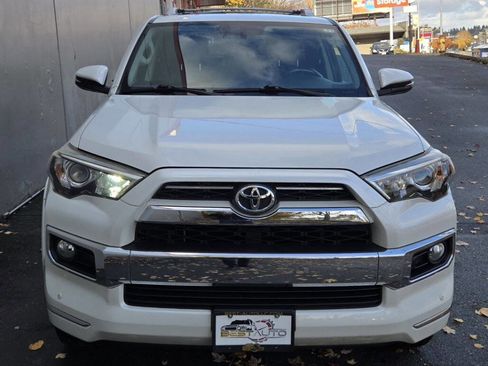 Used 2014 Toyota 4Runner Limited image 3