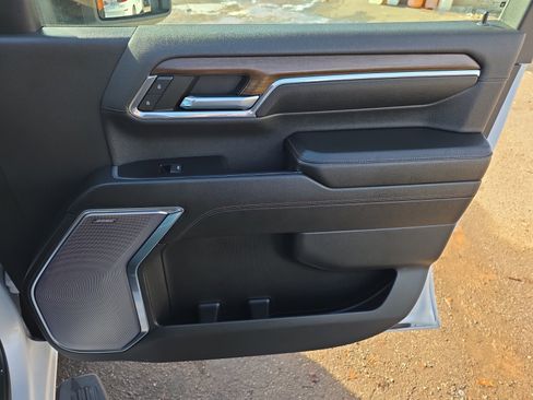 Used 2024 Chevrolet Silverado 3500 High Country w/ High Country Premium Package image 27