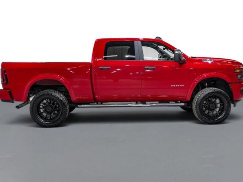Used 2026 RAM 2500 Big Horn AWD/4WD image 6