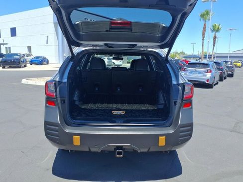 Used 2025 Subaru Outback Wilderness AWD/4WD image 15
