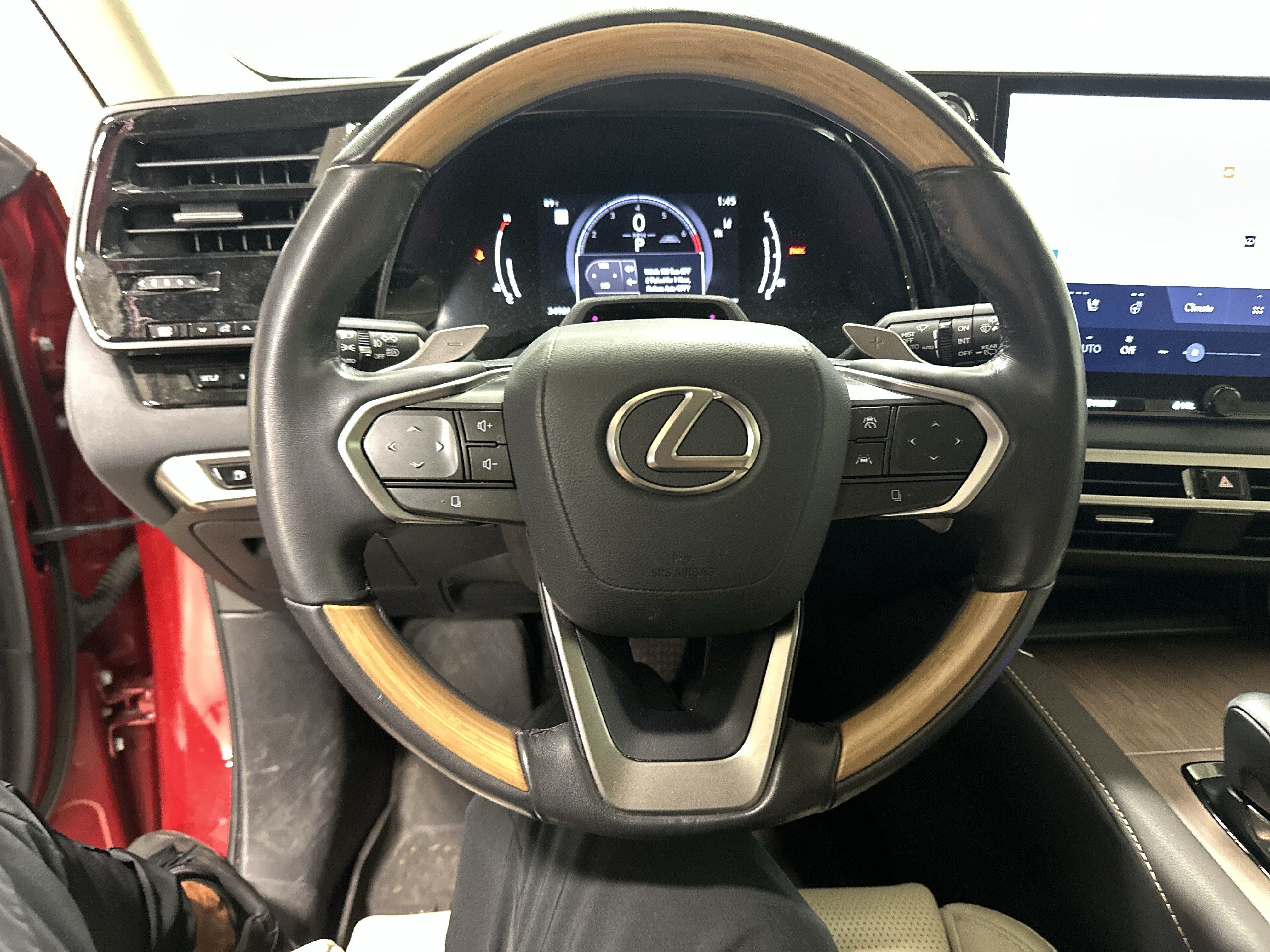 Used 2024 Lexus RX 350 AWD w/ Convenience Package image 18