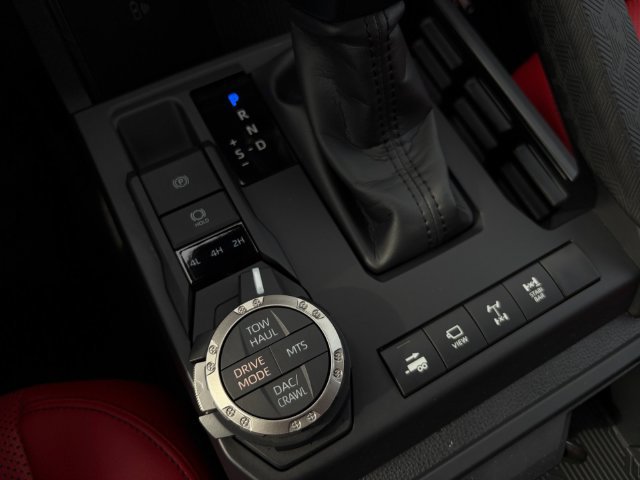 Certified 2024 Toyota Tacoma TRD Pro AWD/4WD image 31
