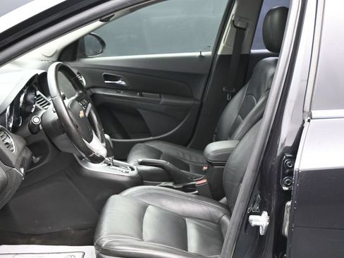 Used 2015 Chevrolet Cruze LTZ w/ Sun, Sound and Sport Package FWD image 9