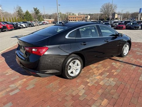 Used 2023 Chevrolet Malibu LS image 36