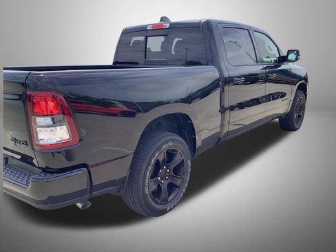 Used 2022 RAM 1500 Big Horn AWD/4WD image 3