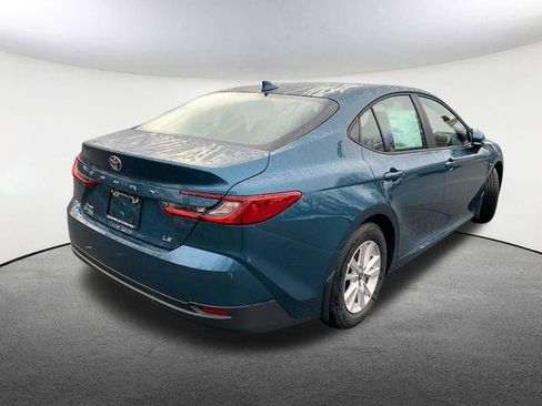 New 2026 Toyota Camry LE image 13