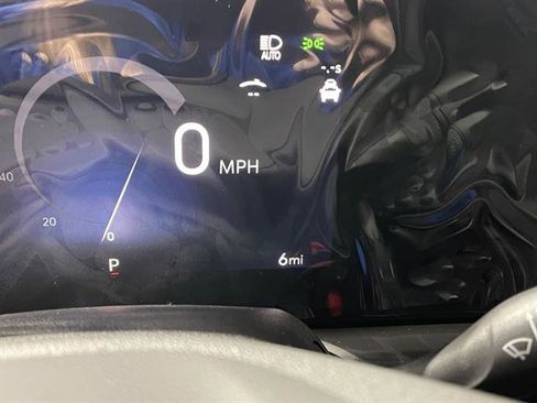 New 2025 Buick Envista Avenir image 15