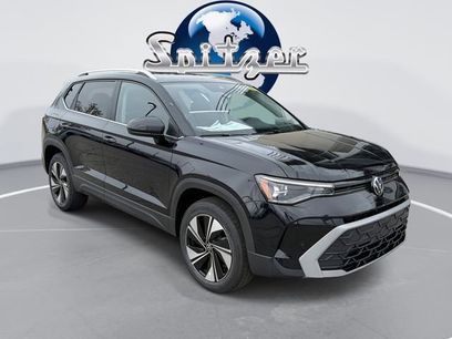 New 2026 Volkswagen Taos SE