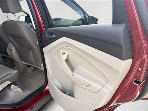 Used 2016 Ford Escape SE FWD image 22