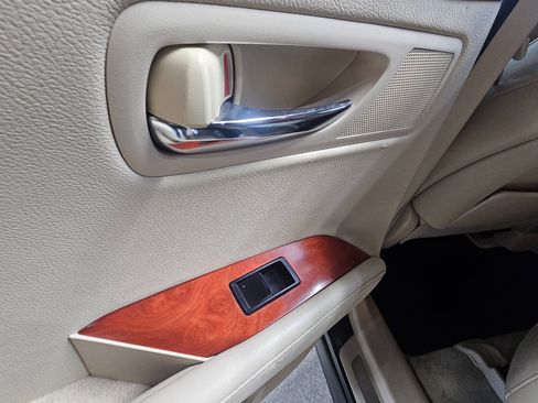 Used 2012 Lexus RX 350 2WD image 21