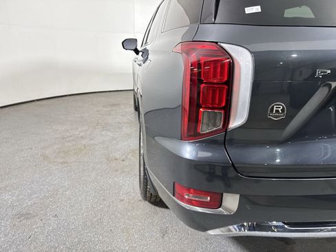 Used 2020 Hyundai Palisade Limited image 31