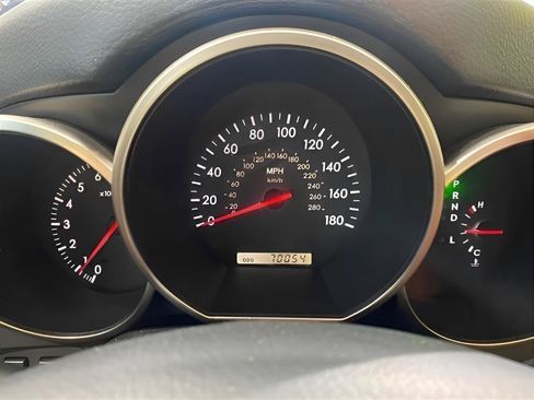 Used 2005 Lexus SC 430 Convertible RWD image 19