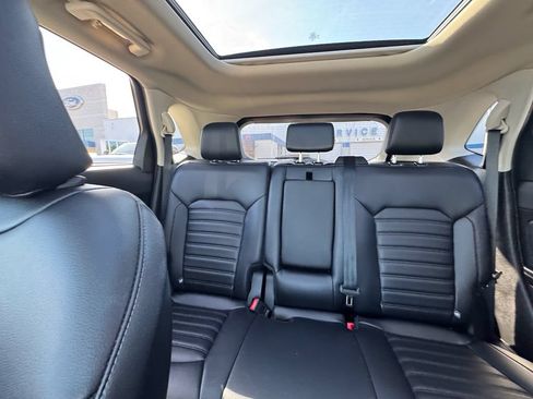 Certified 2023 Ford Edge SEL w/ Convenience Package AWD/4WD image 33