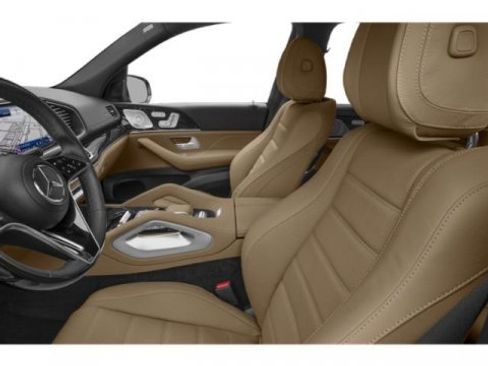 New 2026 Mercedes-Benz GLS 580 4MATIC image 12