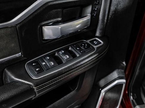 Used 2020 RAM 2500 Laramie w/ Night Edition AWD/4WD image 35