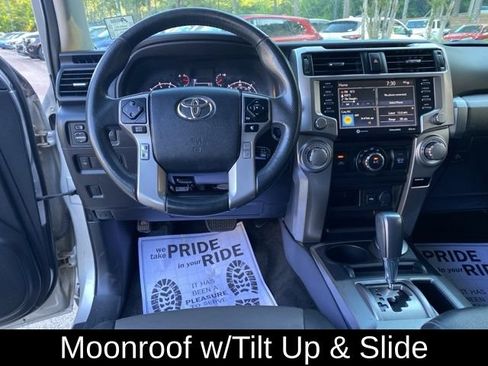 Used 2020 Toyota 4Runner SR5 Premium AWD/4WD image 8