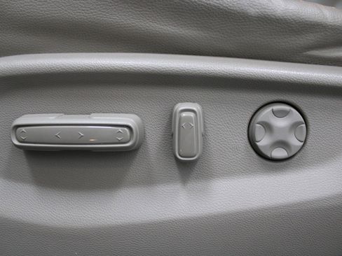 Used 2018 Honda Odyssey EX-L image 48