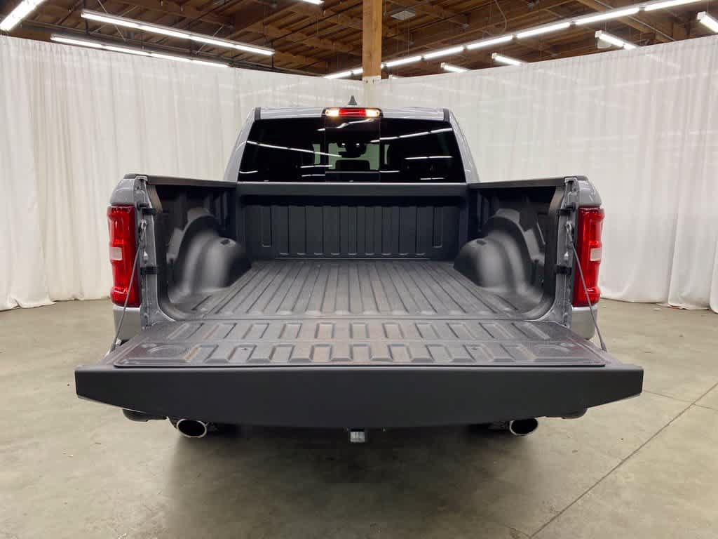 Used 2025 RAM 1500 Laramie w/ Sport Appearance Package AWD/4WD image 27