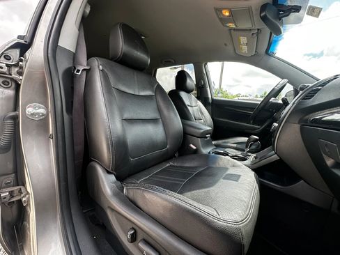 Used 2012 Kia Sorento SX FWD image 28