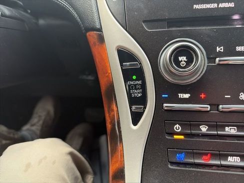 Used 2018 Lincoln MKX Reserve w/ Lincoln MKX Climate Package image 33