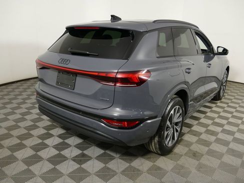 Certified 2025 Audi Q6 e-tron Premium Plus w/ Premium Plus image 32