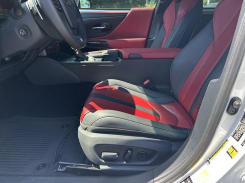 Used 2022 Lexus ES 350 F Sport w/ Accessory Package 2 FWD image 11