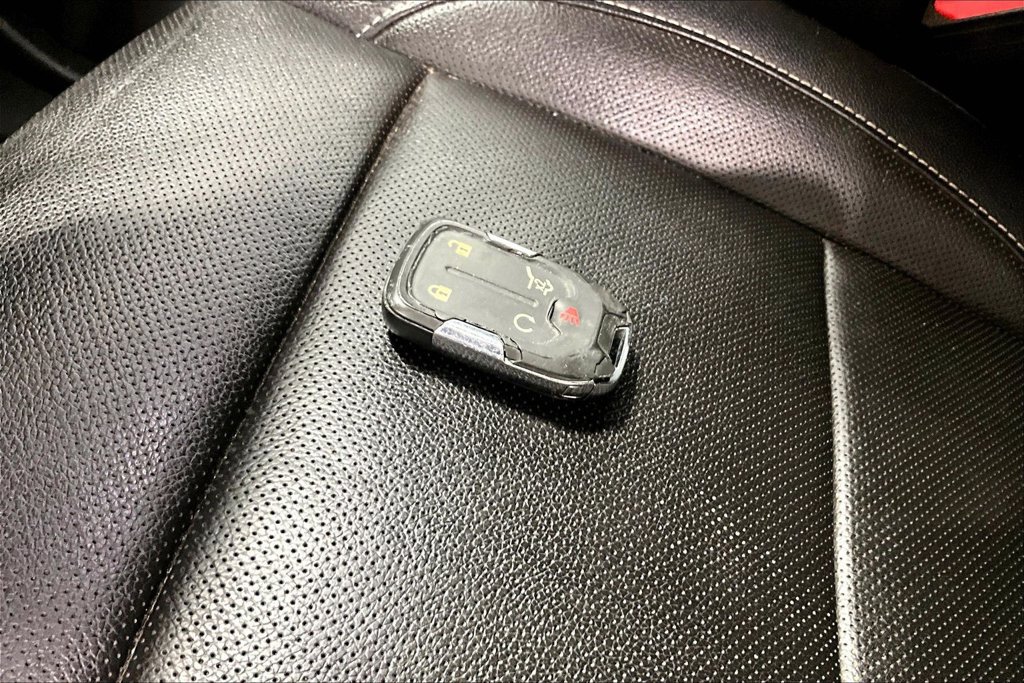 Used 2020 GMC Acadia SLT w/ Premium Package FWD image 11