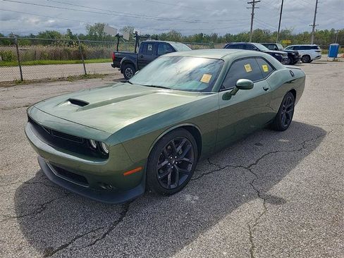 Used 2021 Dodge Challenger GT w/ Blacktop Package RWD image 4