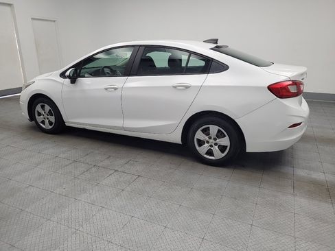 Used 2018 Chevrolet Cruze LS FWD image 3