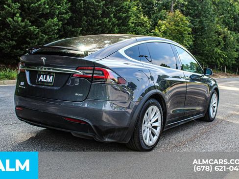 Used 2016 Tesla Model X 90D AWD/4WD image 5
