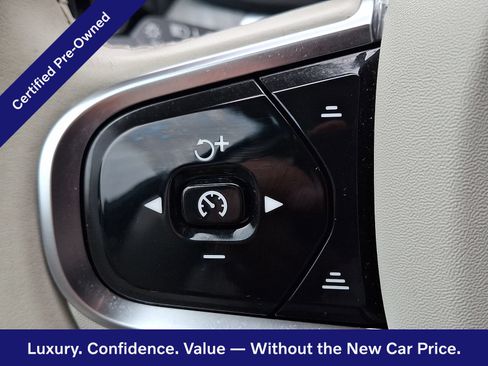 Certified 2024 Volvo XC60 B5 Plus w/ Protection Package Premier AWD/4WD image 26