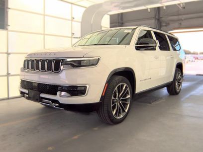 Used 2024 Jeep Wagoneer L Series III w/ Premium Group I