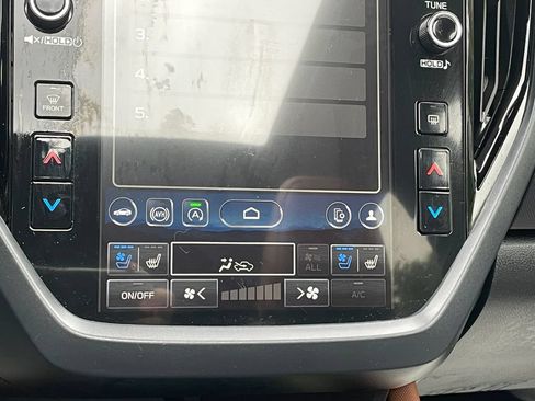 Used 2025 Subaru Forester Touring AWD/4WD image 23