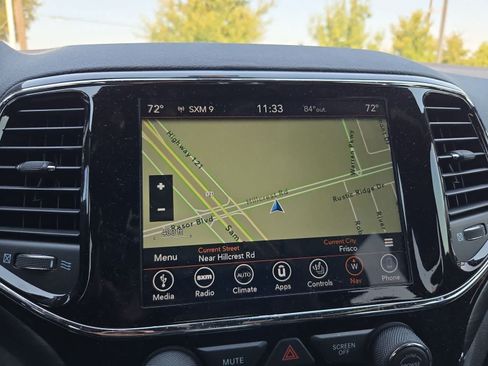 Used 2019 Jeep Grand Cherokee Altitude RWD image 27