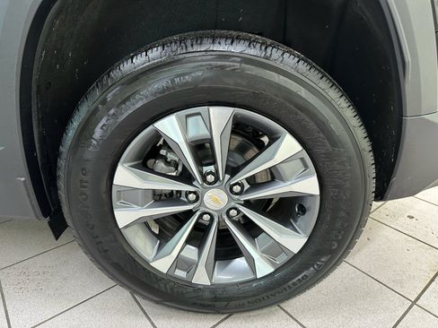 Certified 2025 Chevrolet Equinox LT w/ Convenience Package II FWD image 15