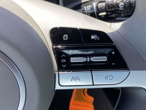 Certified 2026 Hyundai Elantra SE FWD image 26