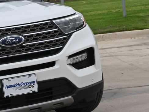 Used 2022 Ford Explorer King Ranch w/ Class IV Trailer Tow Package AWD/4WD image 10