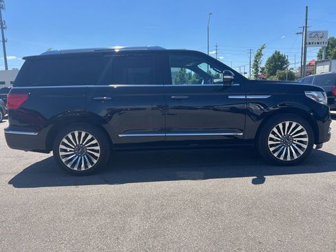 Used 2020 Lincoln Navigator Reserve w/ Luxury Package AWD/4WD image 5