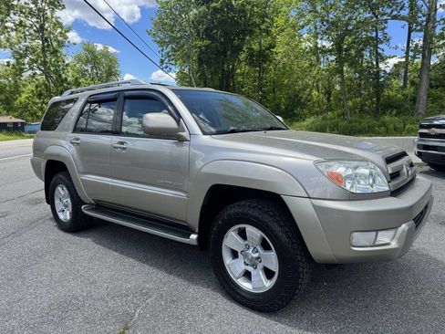 Used 2003 Toyota 4Runner Limited AWD/4WD image 5