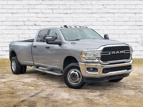 Used 2024 RAM 3500 Big Horn image 1