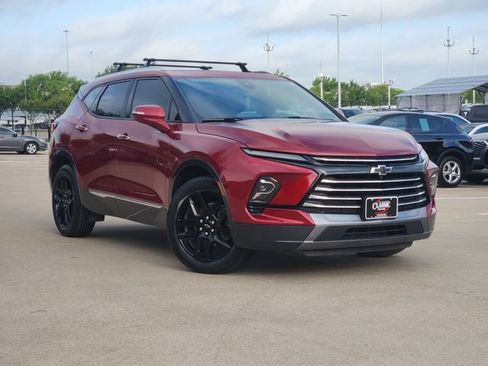 Used 2023 Chevrolet Blazer Premier w/ Driver Confidence II Package FWD image 2