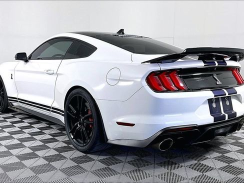 Used 2020 Ford Mustang Shelby GT500 w/ Technology Package RWD image 2