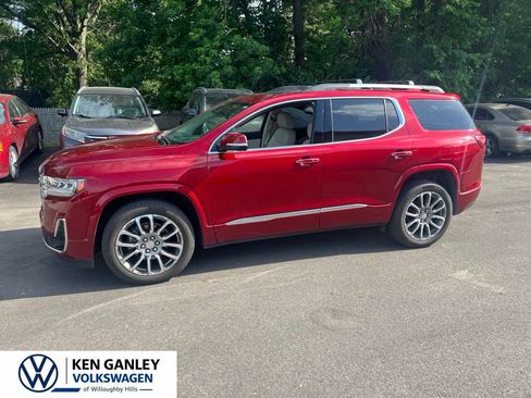 Used 2023 GMC Acadia Denali w/ Denali Ultimate Package AWD/4WD image 1