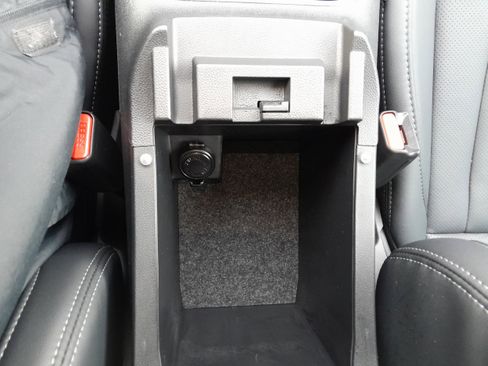 Certified 2025 Subaru Legacy Limited image 27