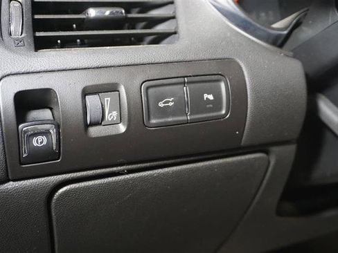 Used 2017 Chevrolet Impala LS w/ Protection Package image 12