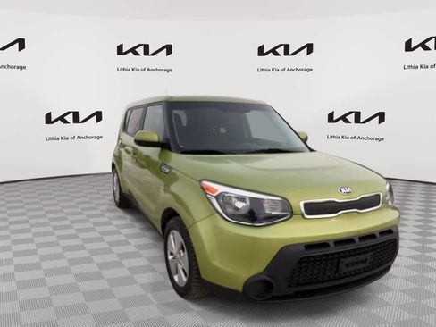 Used 2016 Kia Soul image 3
