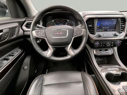 Used 2023 GMC Acadia AT4 w/ Preferred Package AWD/4WD image 6