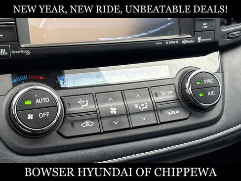 Used 2018 Toyota RAV4 Limited image 17